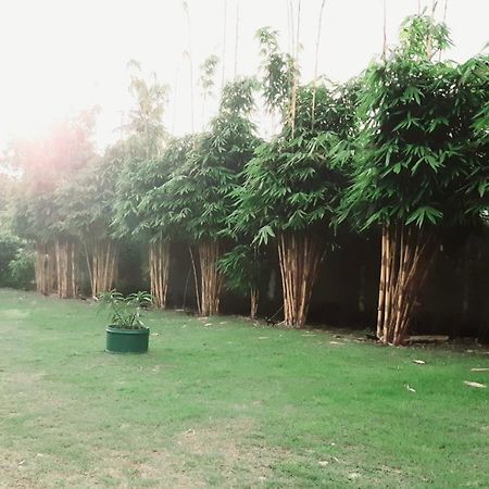 Kanora Lake Resort Maharagama Ngoại thất bức ảnh